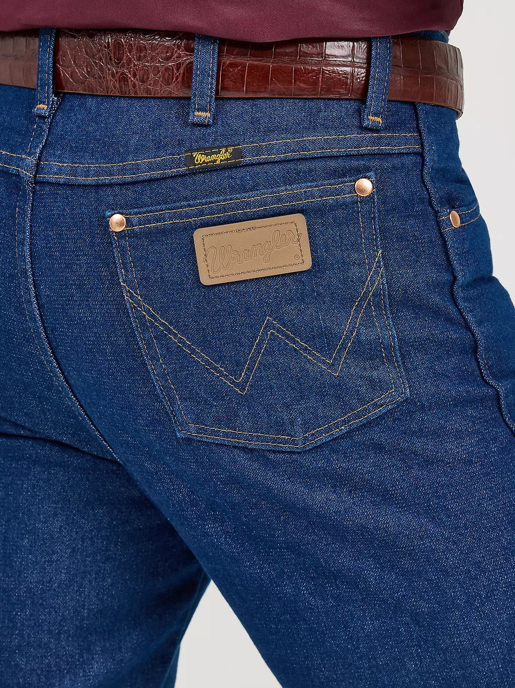 Wrangler - Jeans ajustados de corte vaquero para hombre - 936PWD