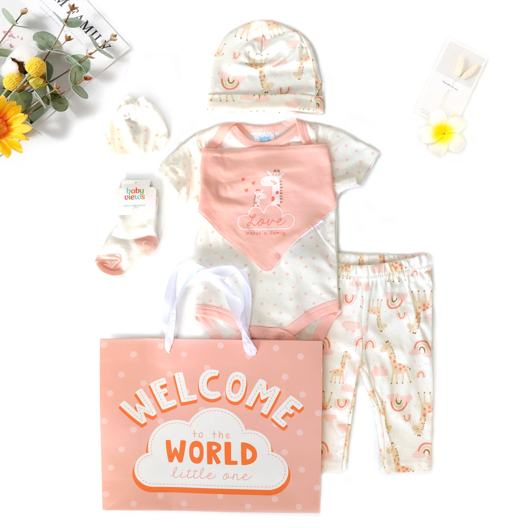 8 Pcs Hanging Baby Gift Set Bodysuit Leggings Bib Mitten Cap