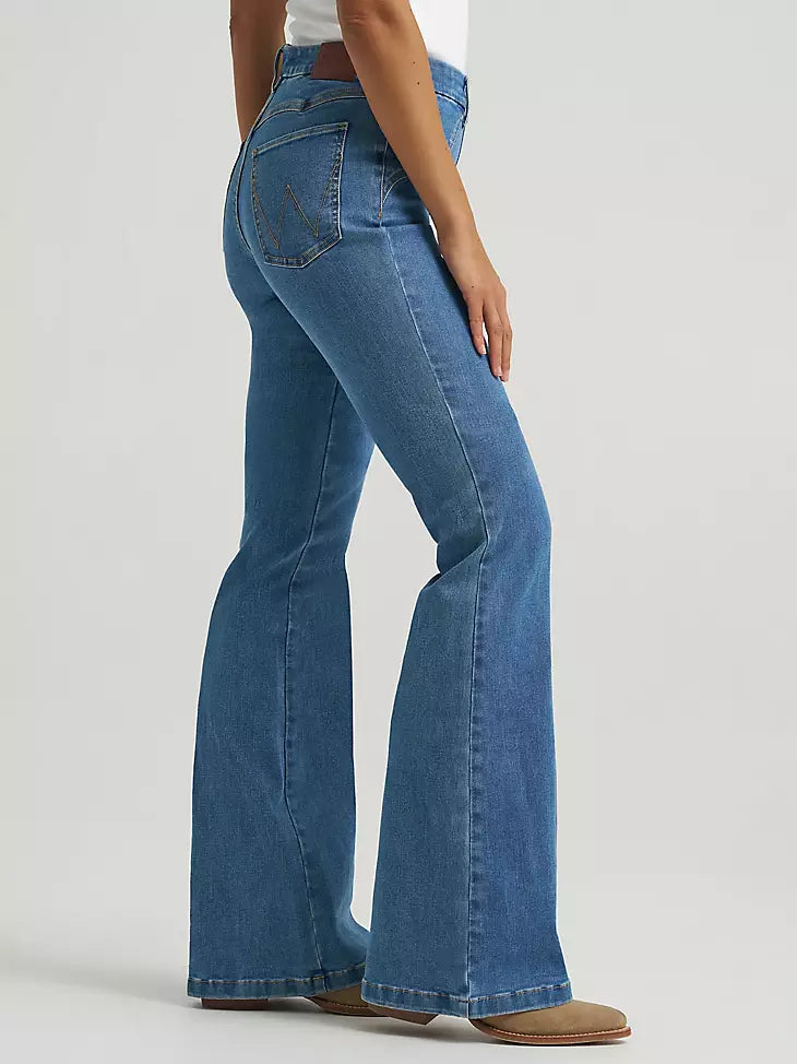 Wrangler Women's Bespoke Flare Jean - High Rise - 112382270