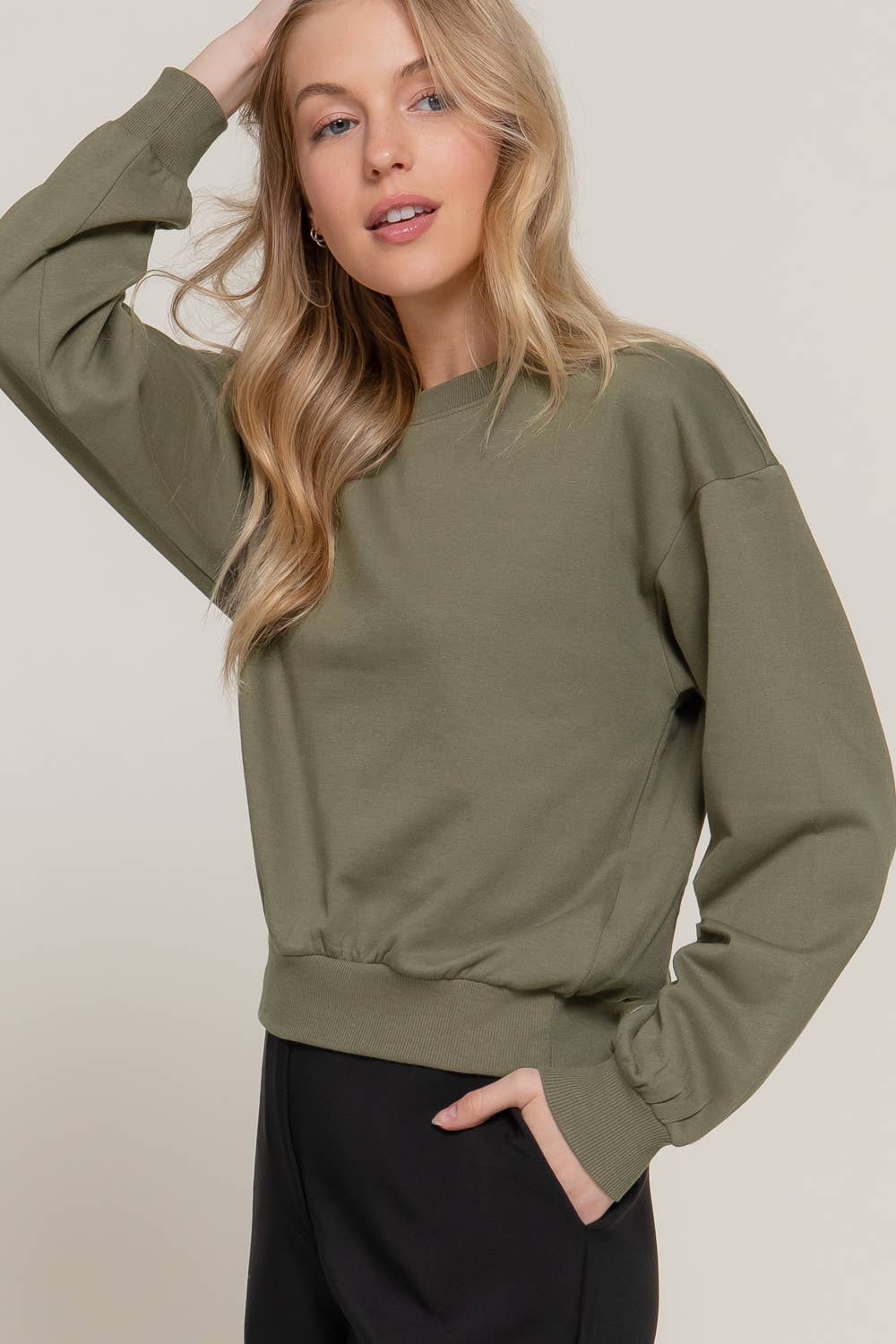 Active USA - Women's Long Sleeve Round Neck Crop SweatShirt - T13736