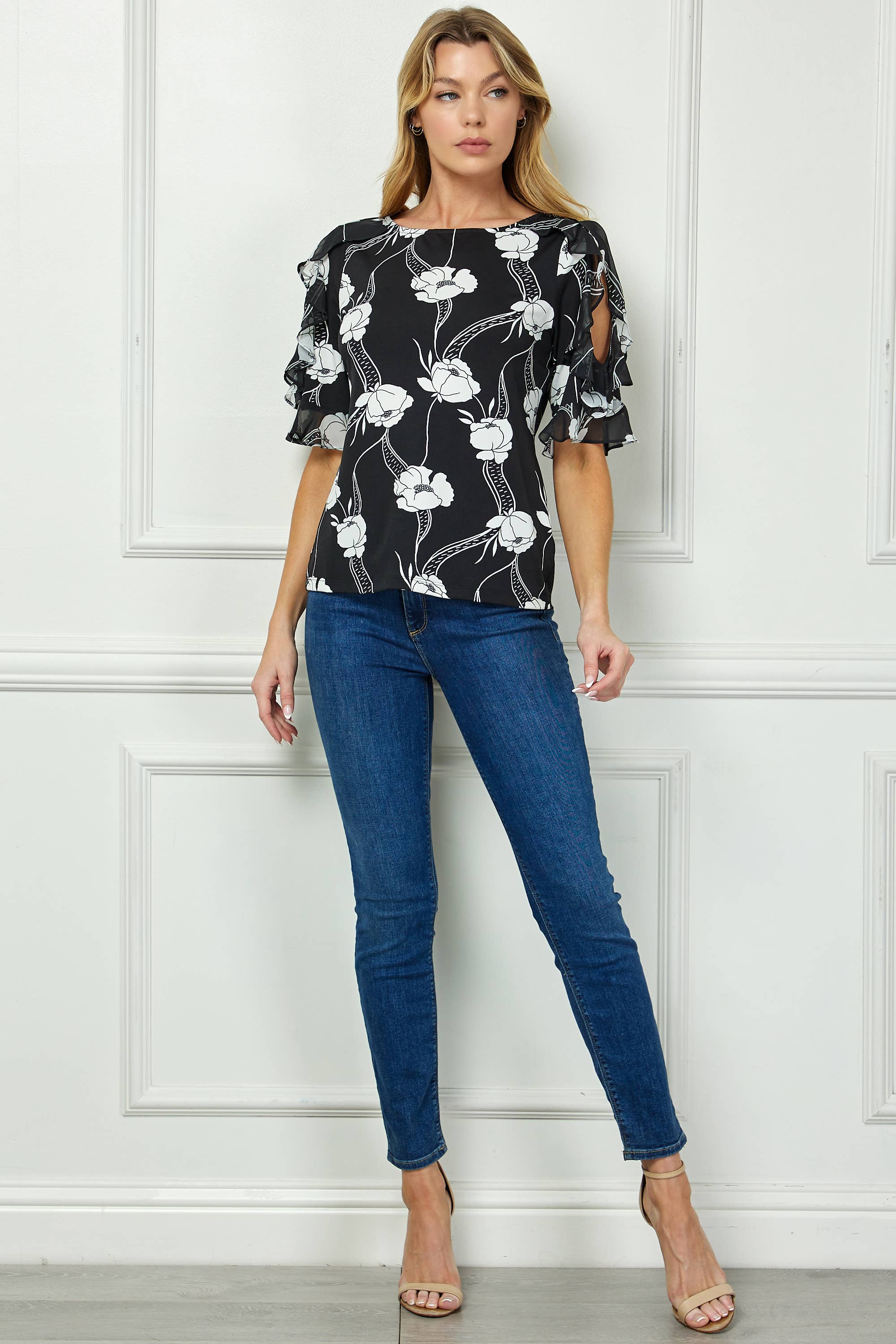 Colección Winslow - Blusa de Mujer con Hombros Descubiertos, Escote Barco y Volantes Estampado Floral - G523101L46