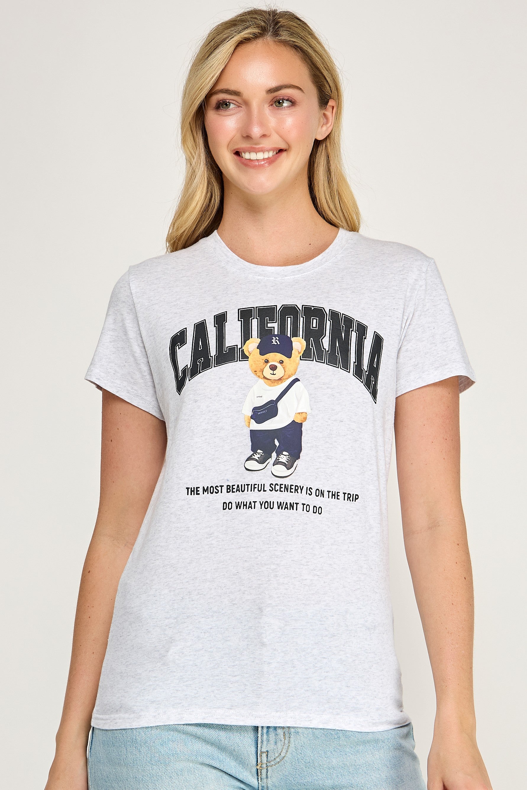 Reflex - Women's Basic Relaxed Short Sleeve T-shirt With Bear Print - S167