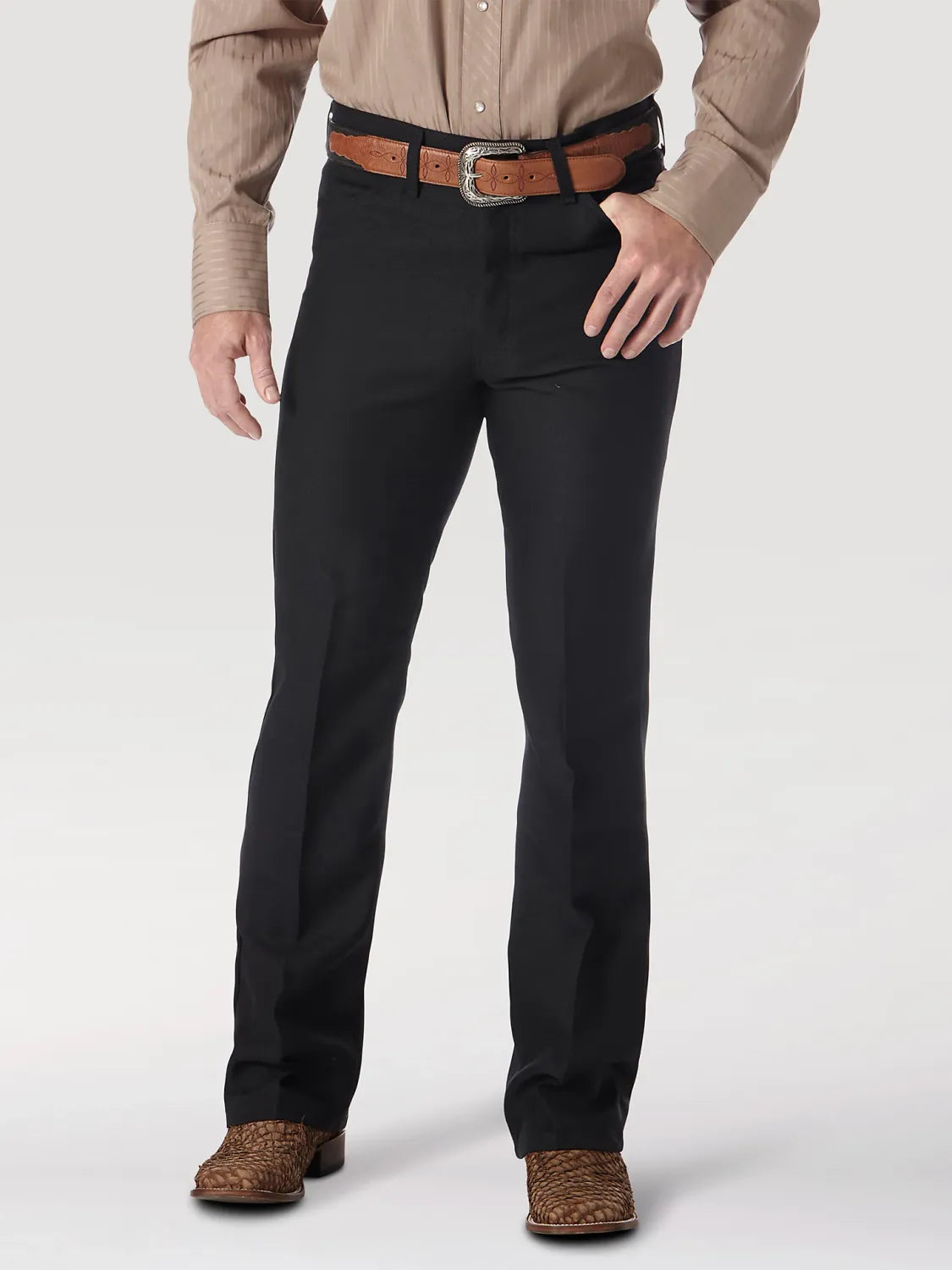 Wrangler - Jeans de vestir para hombre - 82BK