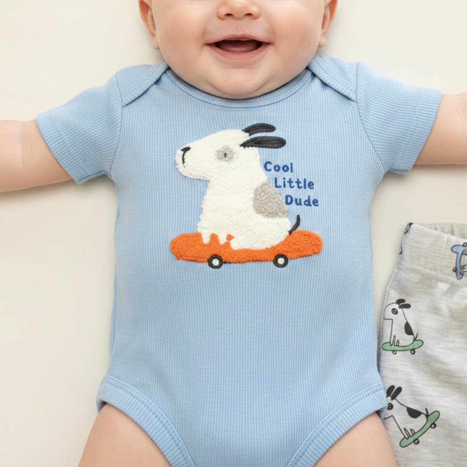 Baby 3pcs Chenille Applique Bodysuit Hat Pants Set