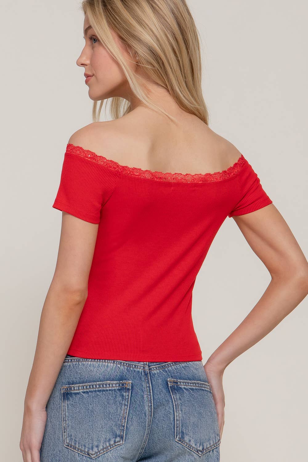 Active USA - Blusa de punto para mujer de manga corta, con hombros descubiertos y ribete de encaje - T14300