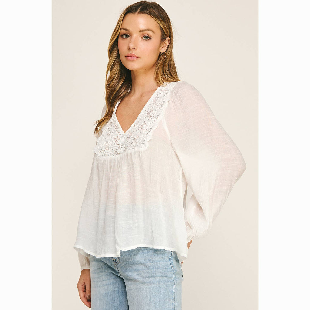 Colección Winslow - Blusa Bohemia Fluida con Escote en V y Encaje para Mujer - MA2202114S