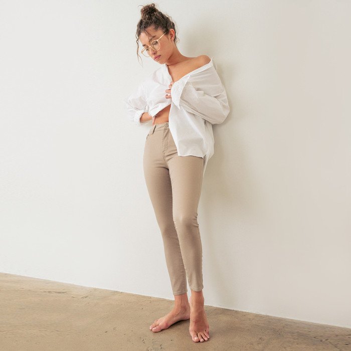 Wax Jean - Pantalón de gabardina de tiro alto con efecto push-up para mujer - 90168