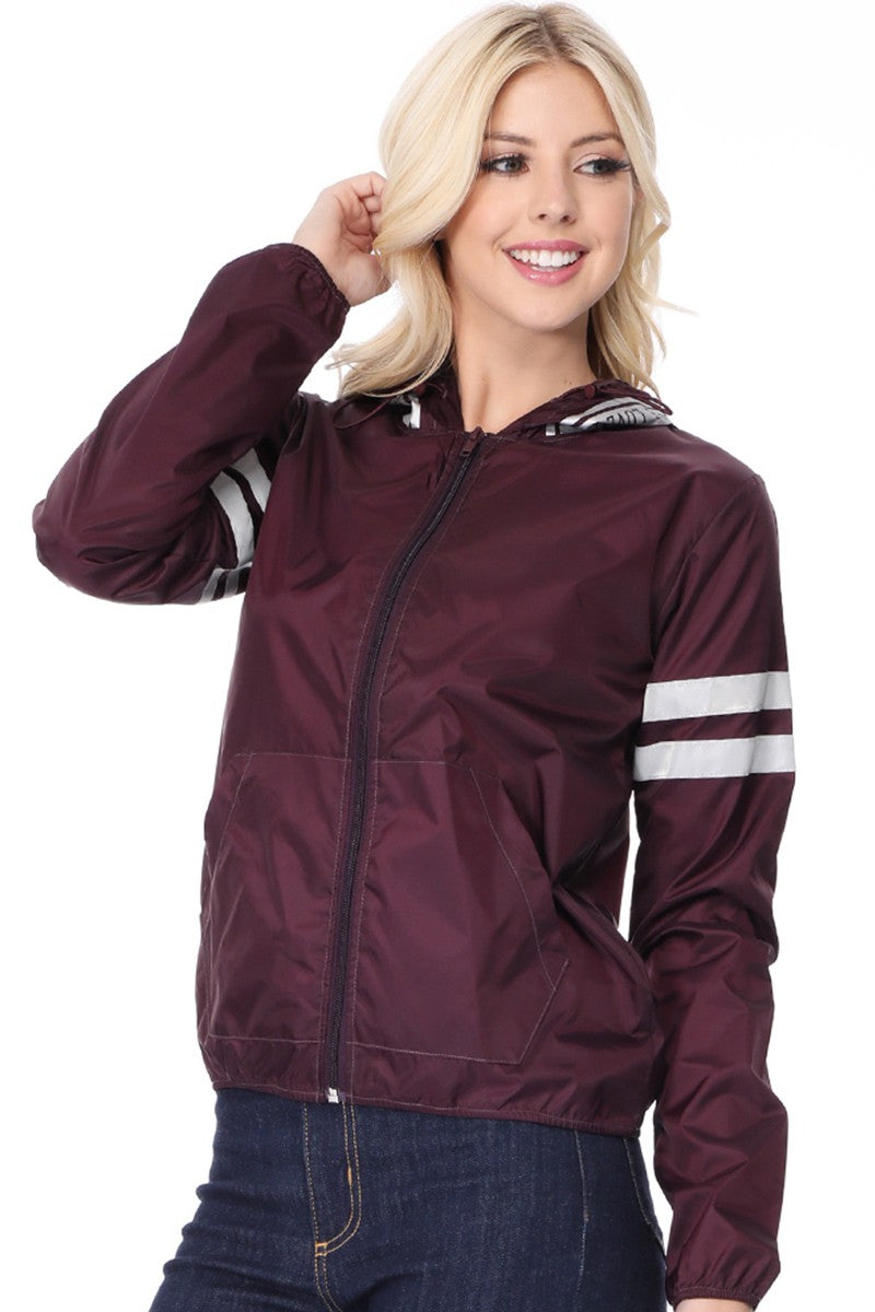 Reflex - Chaqueta Repelente al Agua para Mujer Con Solapa de Amor en la Capucha - J109