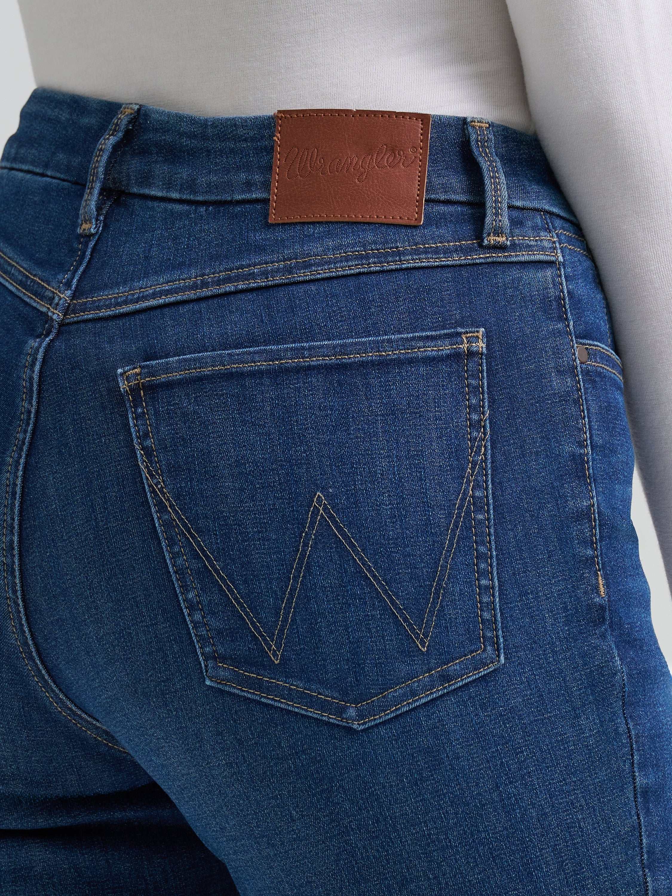 Wrangler® Women’s Bespoke Bootcut Jean - High Rise - 112382691