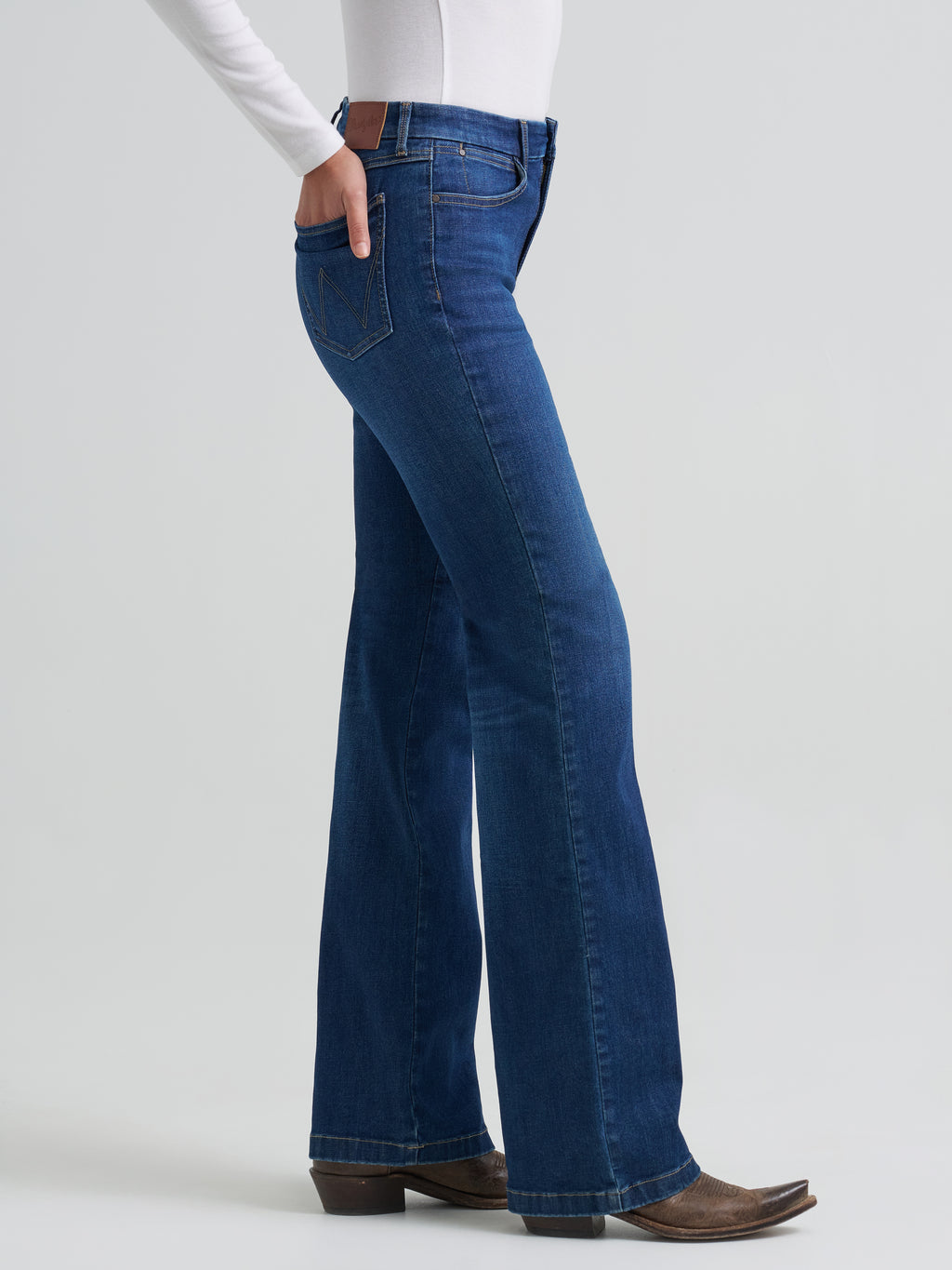 Wrangler® Women’s Bespoke Bootcut Jean - High Rise - 112382691