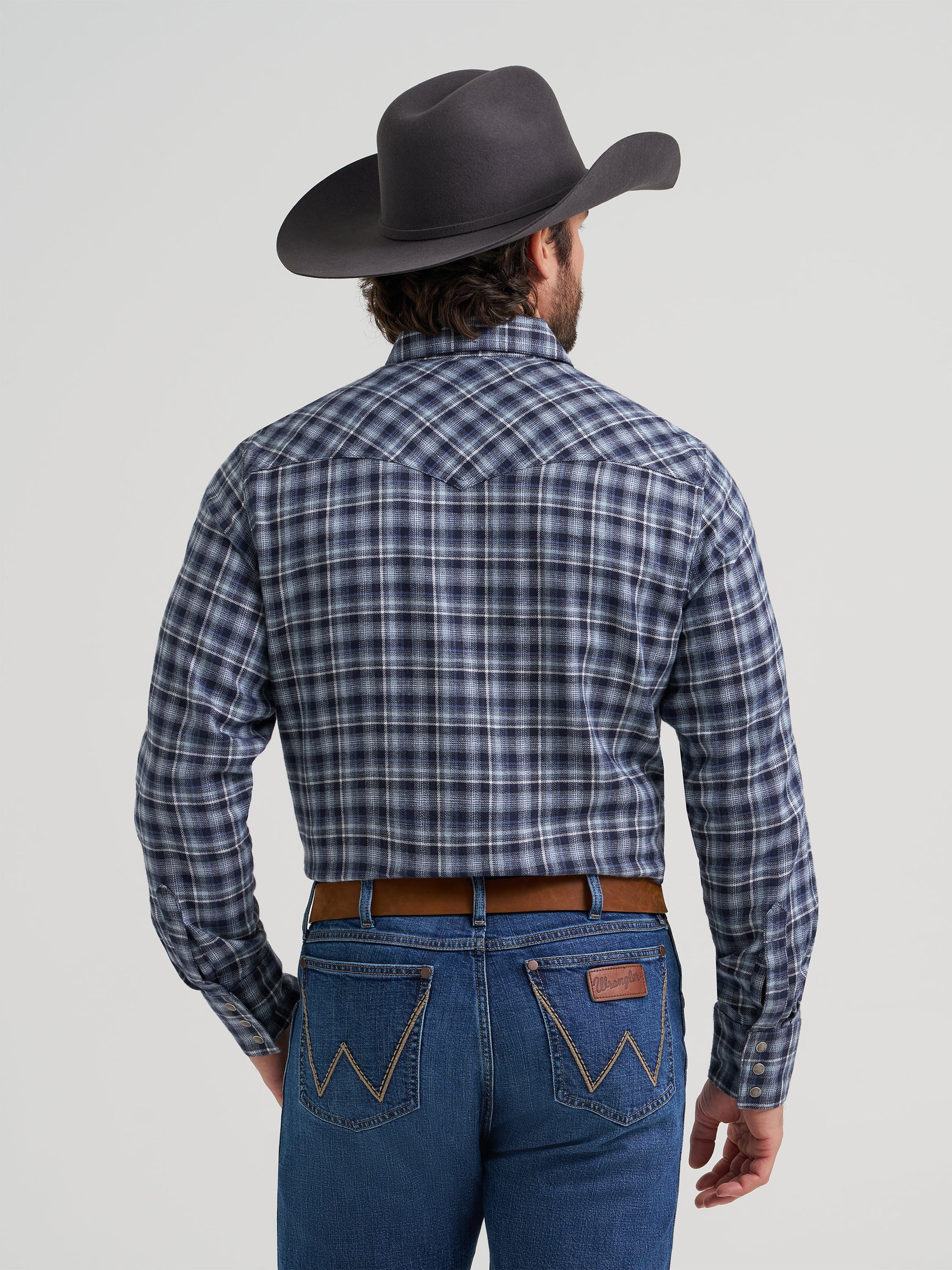 Wrangler Men’s Retro® Flannel Long Sleeve Shirt - Modern Fit - 112381933