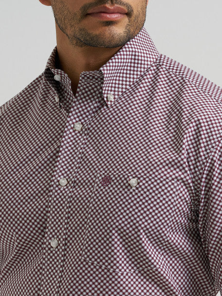 Wrangler Men's Classic Short Sleeve Shirt - Relaxed Fit - 112381628