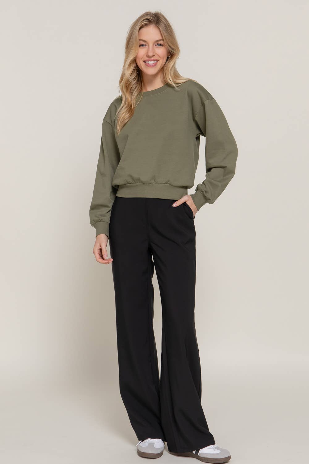 Active USA - Women's Long Sleeve Round Neck Crop SweatShirt - T13736