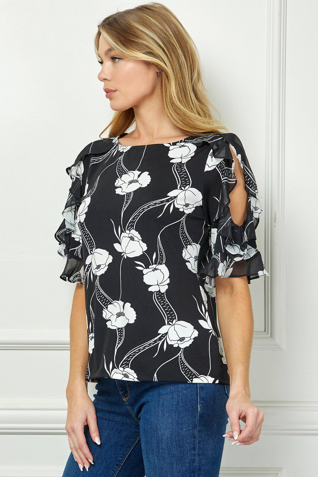 Colección Winslow - Blusa de Mujer con Hombros Descubiertos, Escote Barco y Volantes Estampado Floral - G523101L46