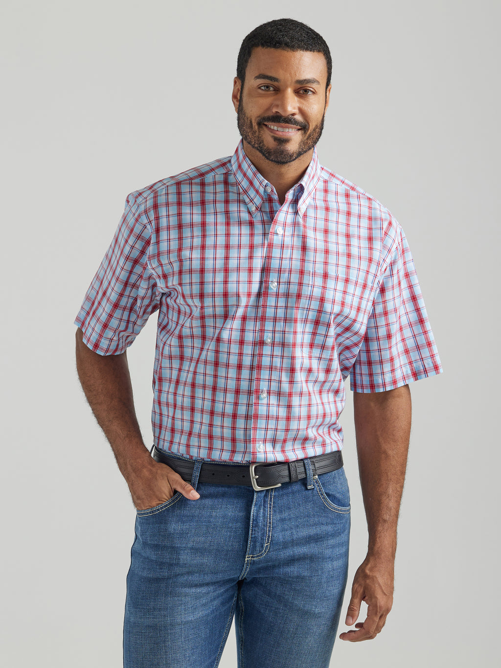Wrangler - Men's Riata Short Sleeve Shirt - 112324822