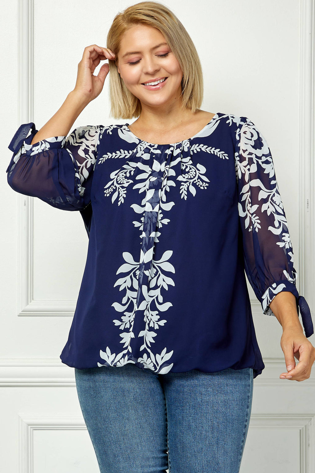 Women's [Plus Size] Vintage Bloom Tie Sleeve Blouse - G600295N87X