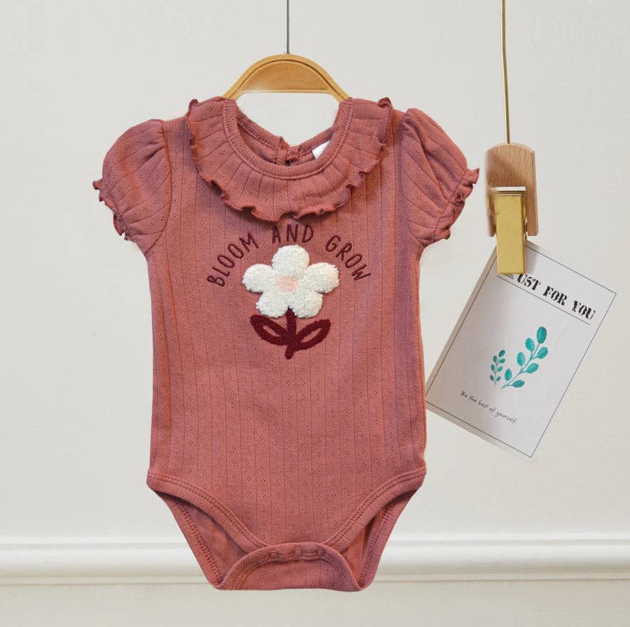 Conjunto de 3 bodis de chenilla floral bordada 100% algodón - B173H203