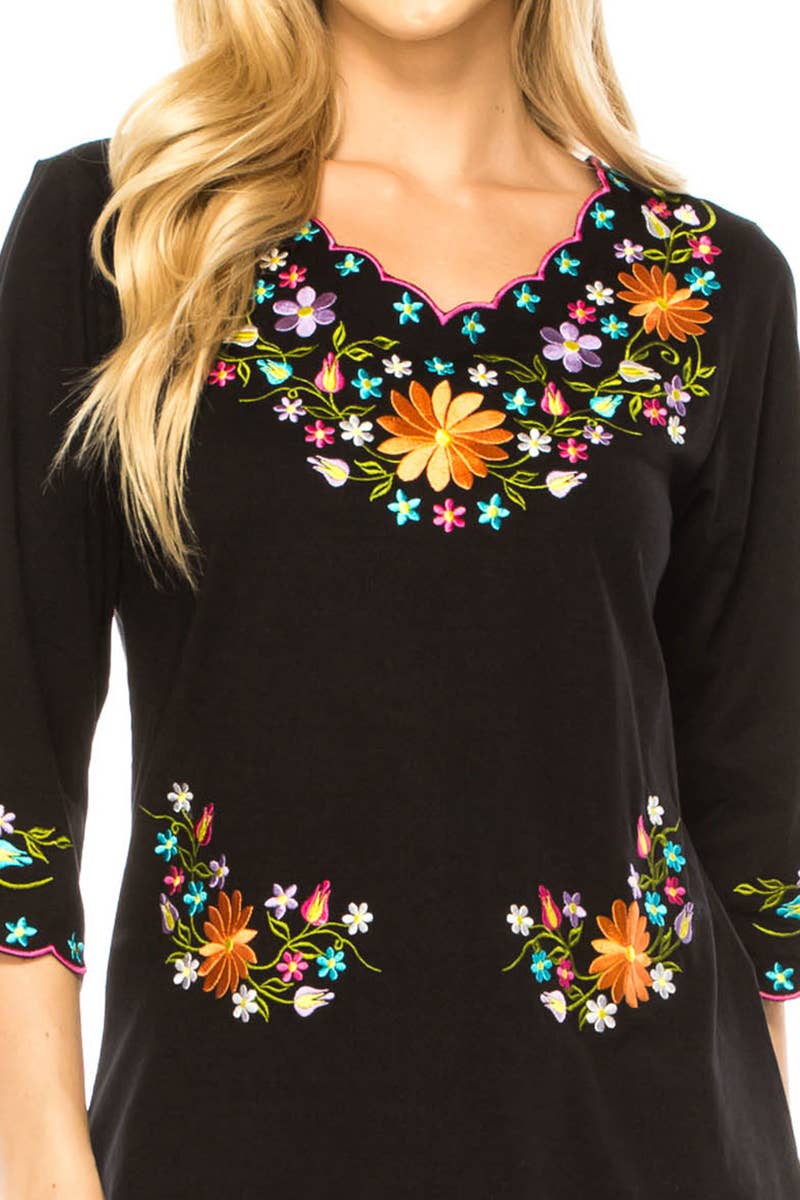 Adult Women's Traditional Embroidered 3 Quarter Sleeve - MT804