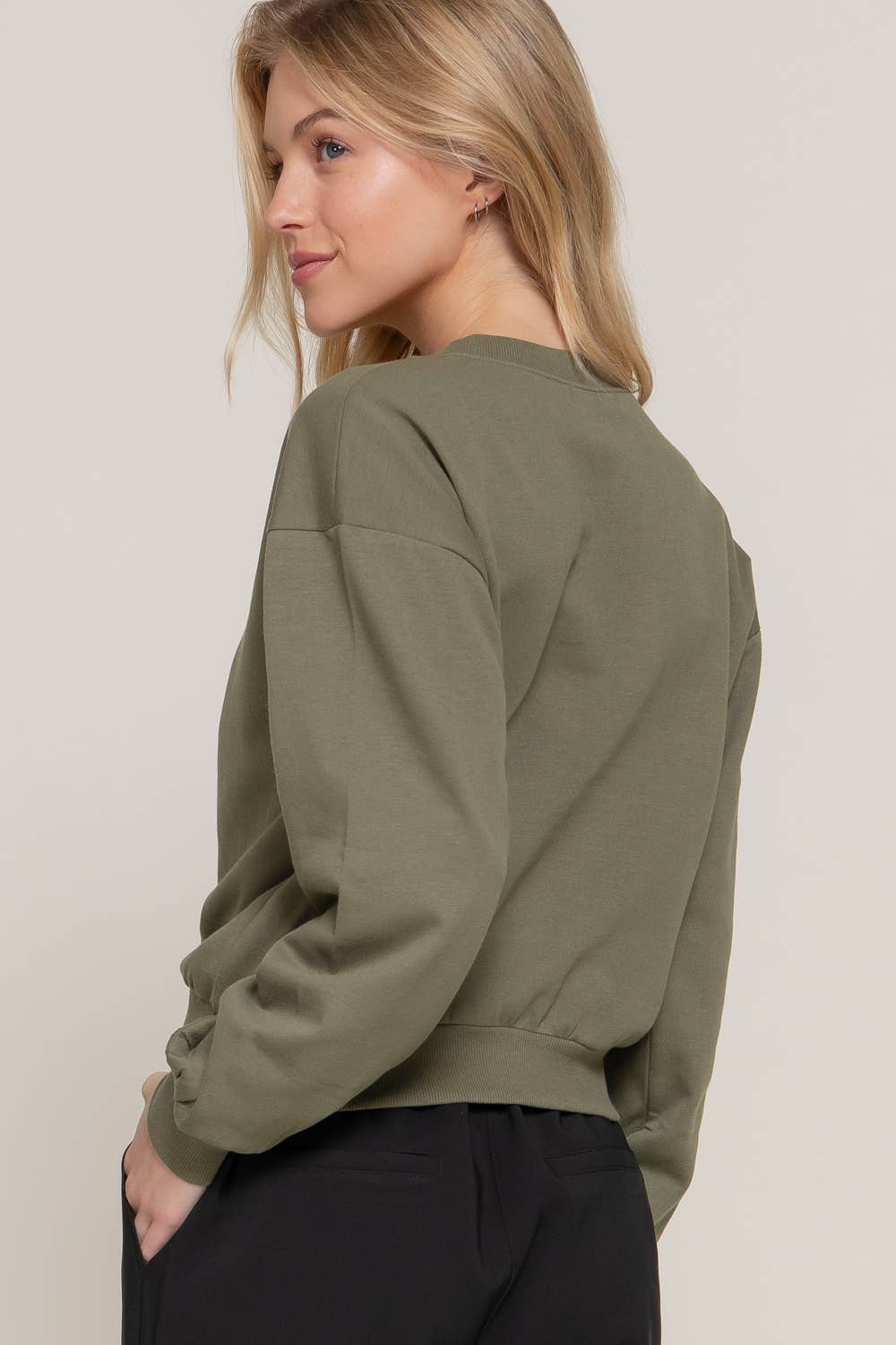 Active USA - Women's Long Sleeve Round Neck Crop SweatShirt - T13736