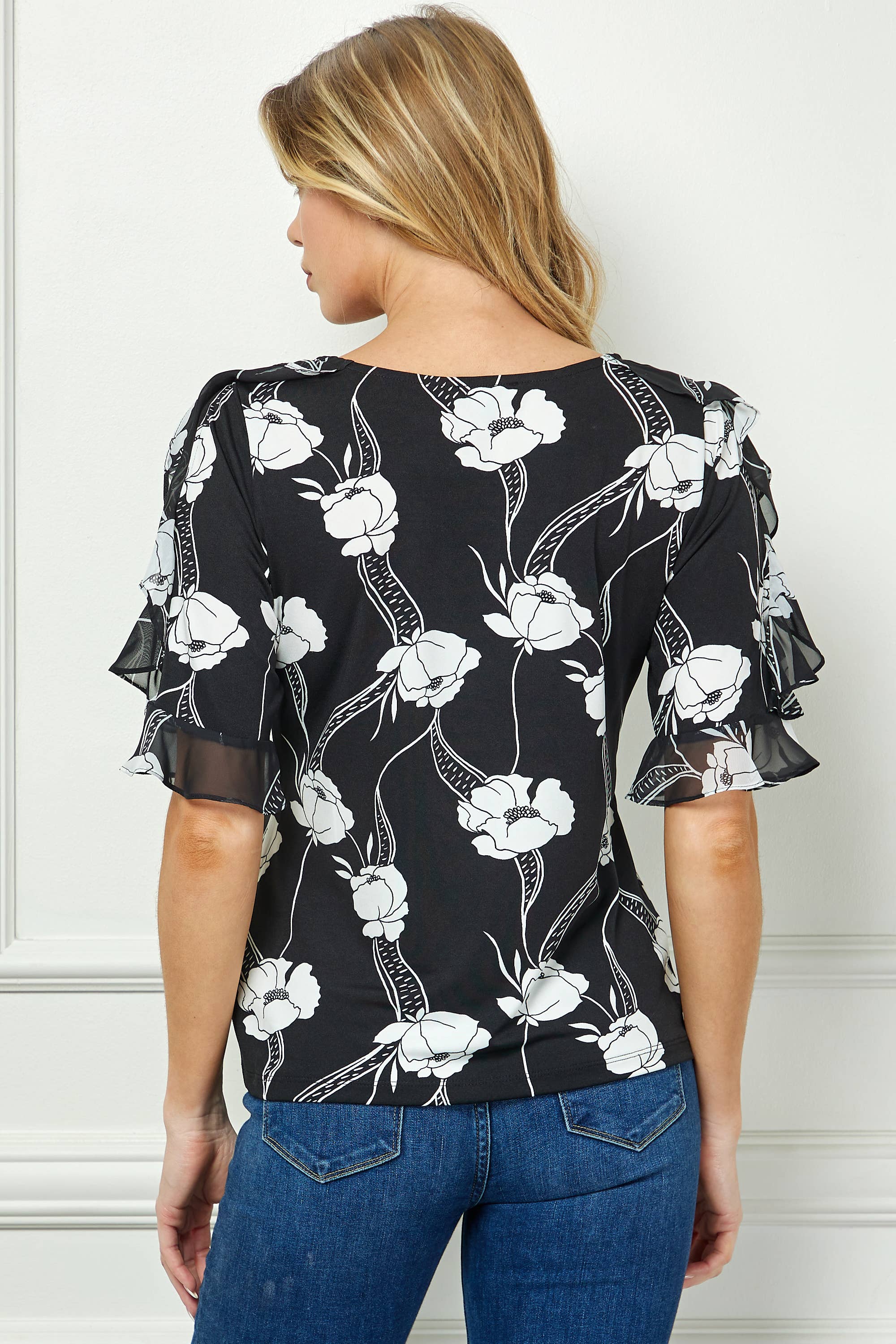 Colección Winslow - Blusa de Mujer con Hombros Descubiertos, Escote Barco y Volantes Estampado Floral - G523101L46