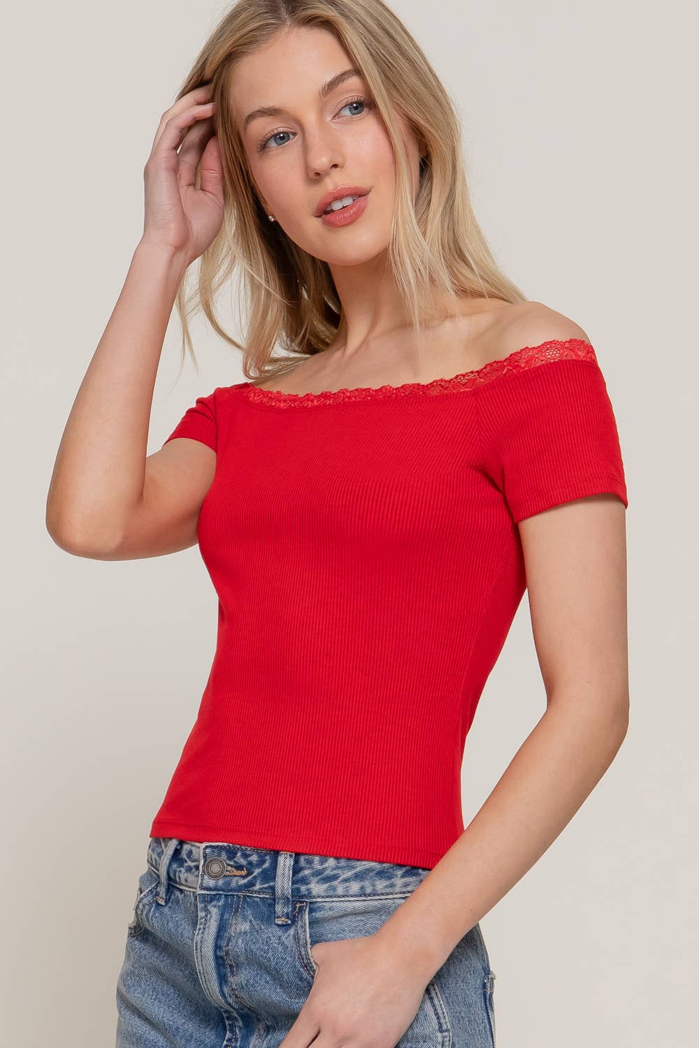 Active USA - Blusa de punto para mujer de manga corta, con hombros descubiertos y ribete de encaje - T14300