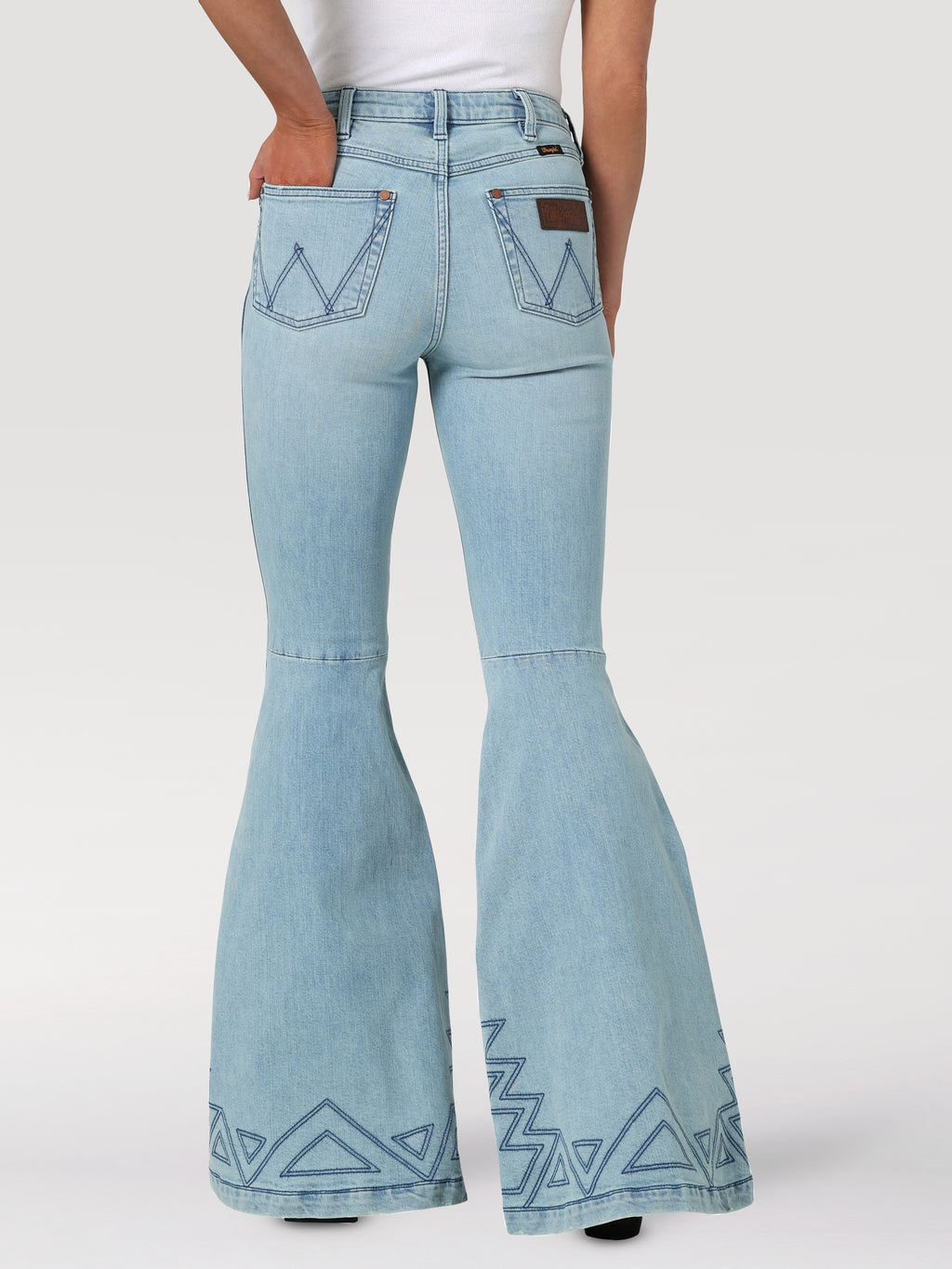 Wrangler® Retro® The Green Jean - Trumpet Flare - 112336741 
