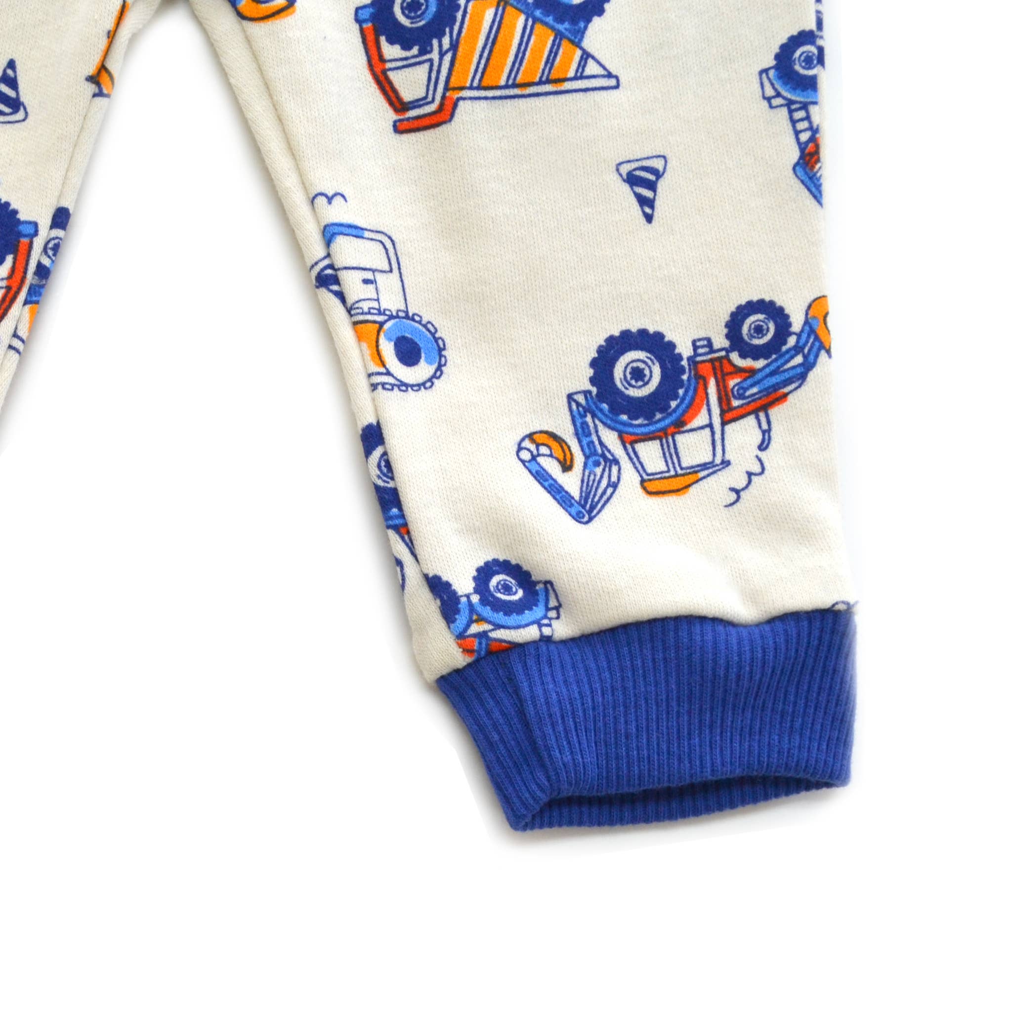 Baby 3pcs Chenille Applique Bodysuit Hat Pants Set