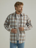 Men's Wrinkle Resist Long Sleeve Shirt - 112330396