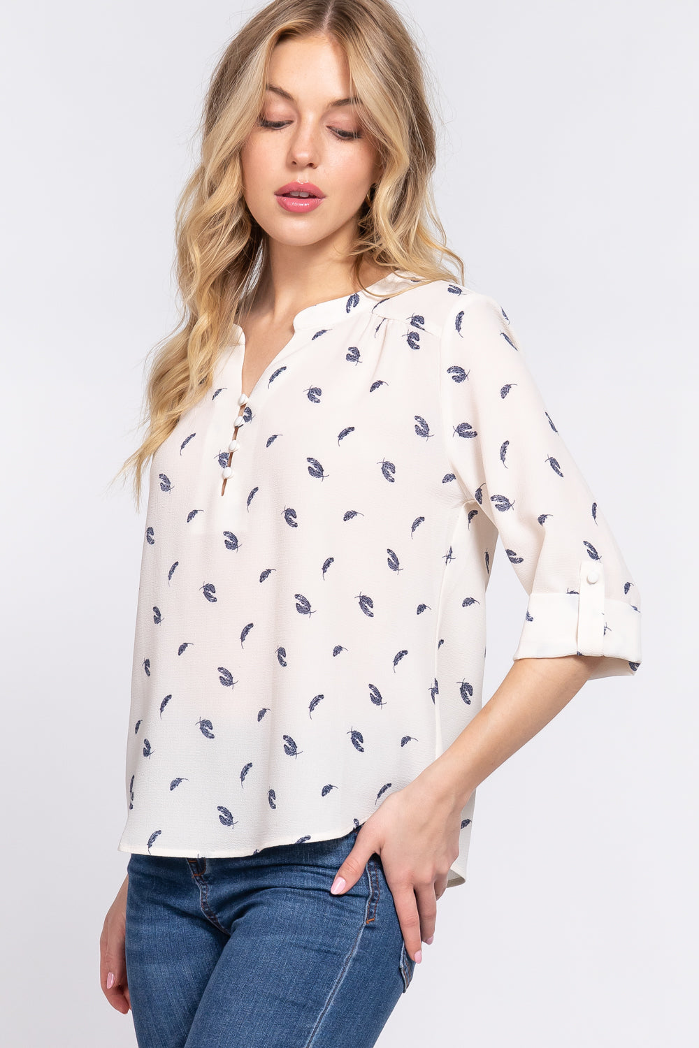 ACTIVE USA 3/4 SLEEVE OPEN NECK BUTTON KNIT TOP T13657