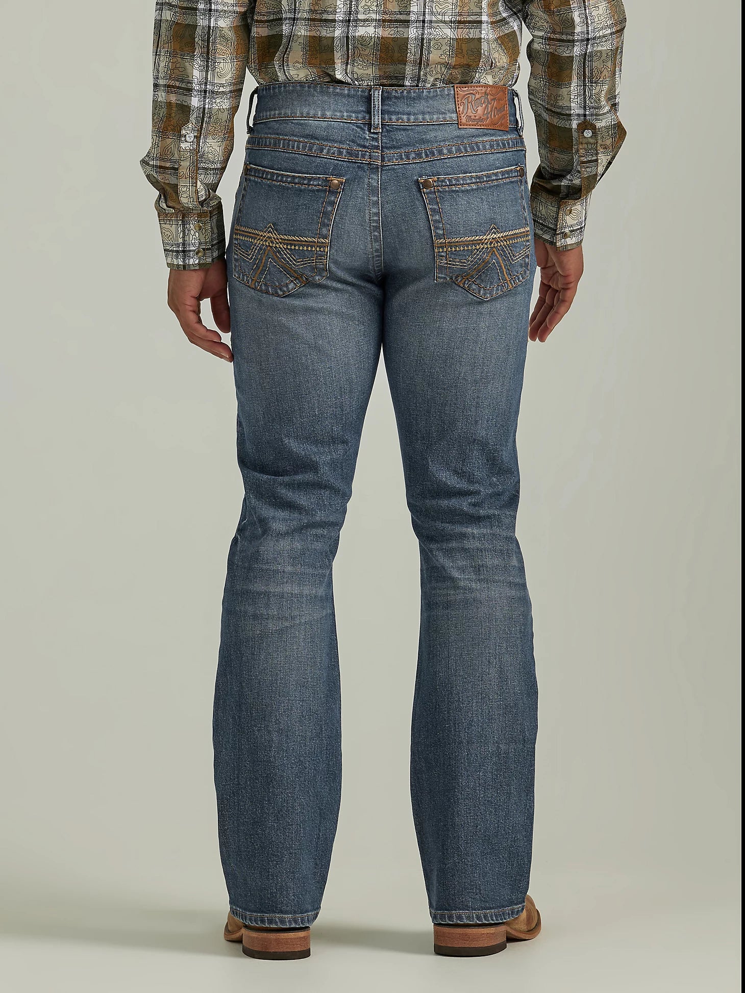 Wrangler - Men's Rock 47 Slim Fit Bootcut Jeans - 112335748