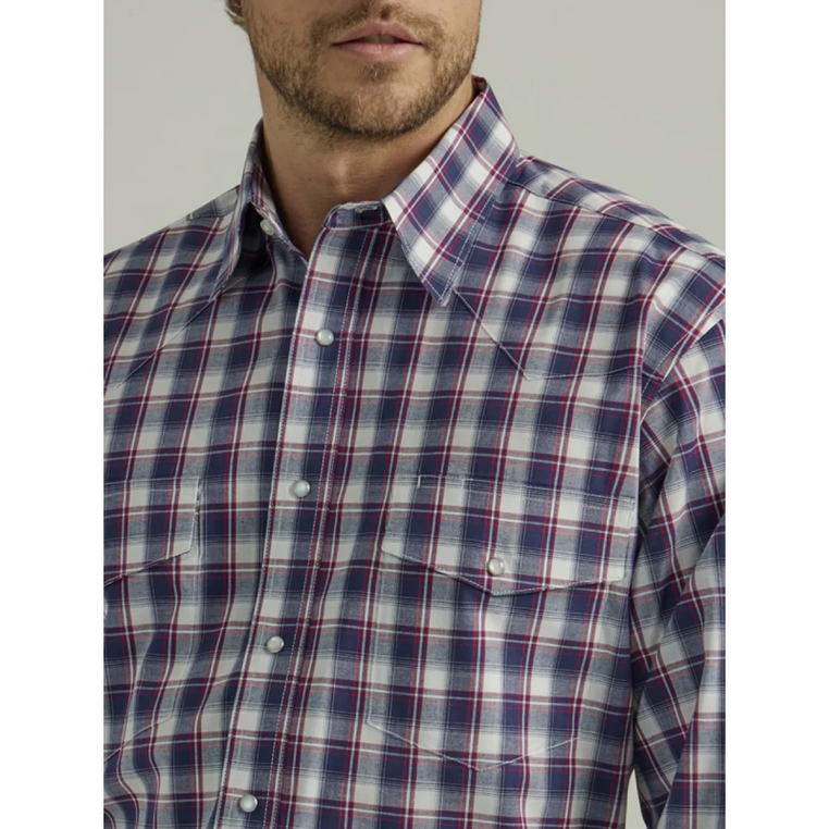 Men's Plaid Button Down Shirt - 112330395